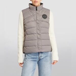 NWT - Canada Goose Freestyle Women’s Vest - Size Small - Willow Grey